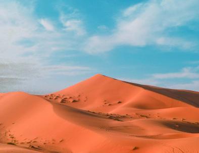 The Dunes where you will camel trek, the highliht of our 3 days Sahara desert tour from fes to Marrakech